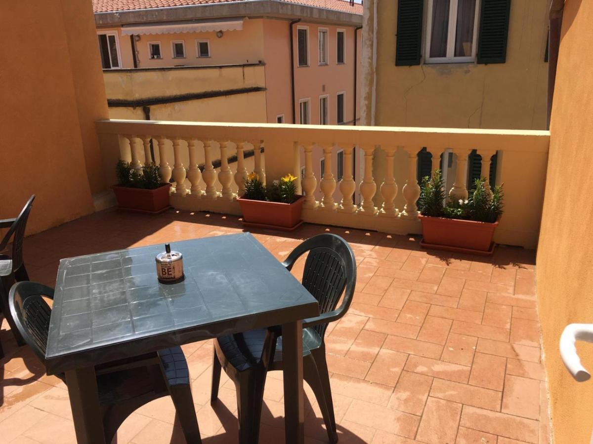 Bed and Breakfast Casa Carducci 33 Pisa Exterior foto